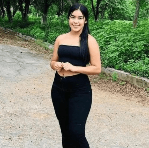 Aisha, 20