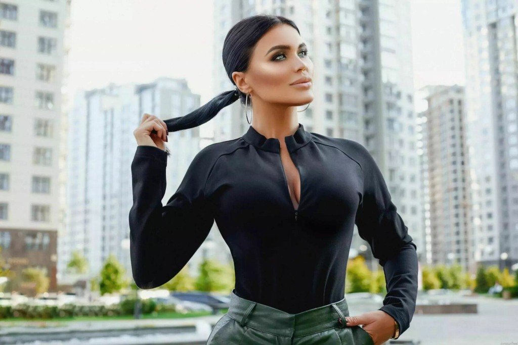 Yevheniia, 31