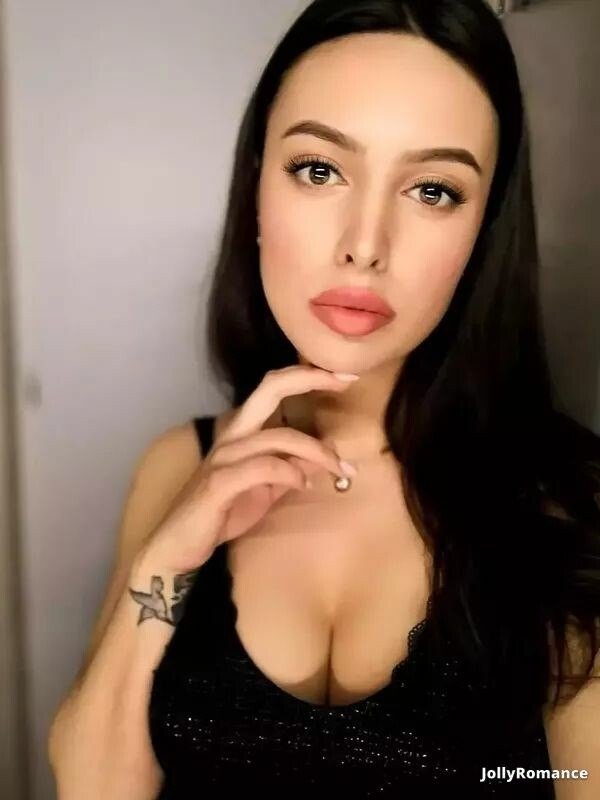Anna Profile image 5