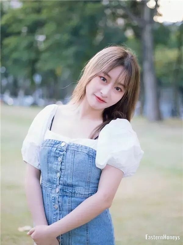 Lu, 25