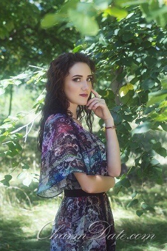 Inna, 23